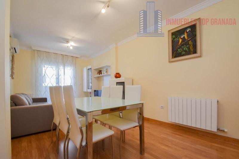 For sale of penthouse in Atarfe