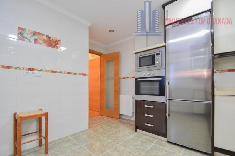 For sale of penthouse in Atarfe
