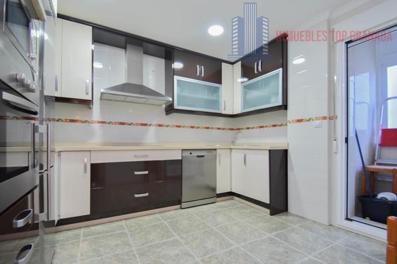 For sale of penthouse in Atarfe