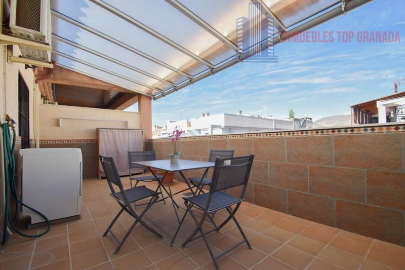 For sale of penthouse in Atarfe