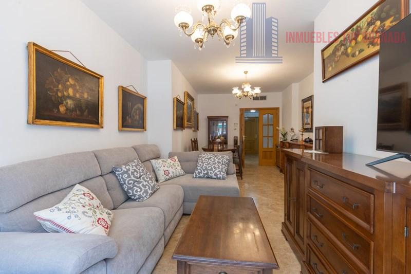 Venta de piso en Granada