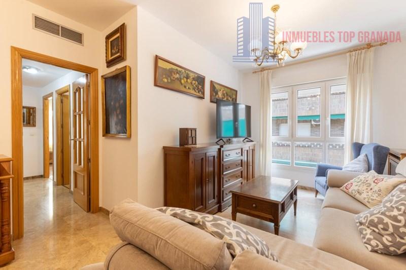 Venta de piso en Granada