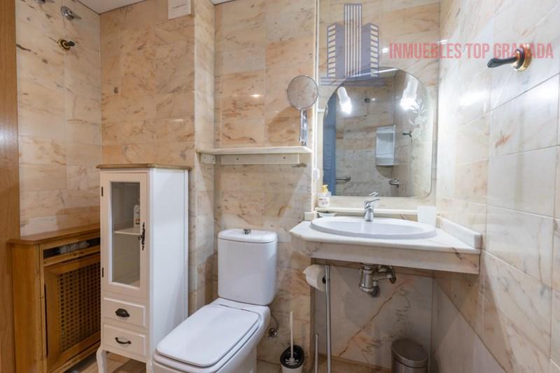 Venta de piso en Granada