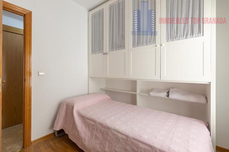 Venta de piso en Granada