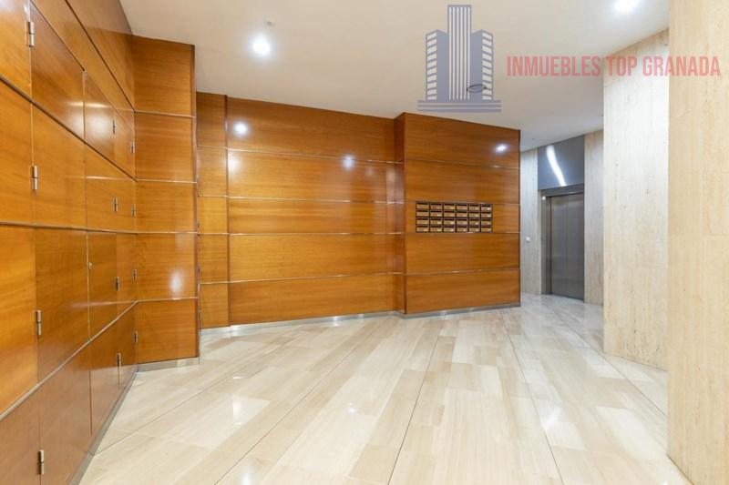 Venta de piso en Granada