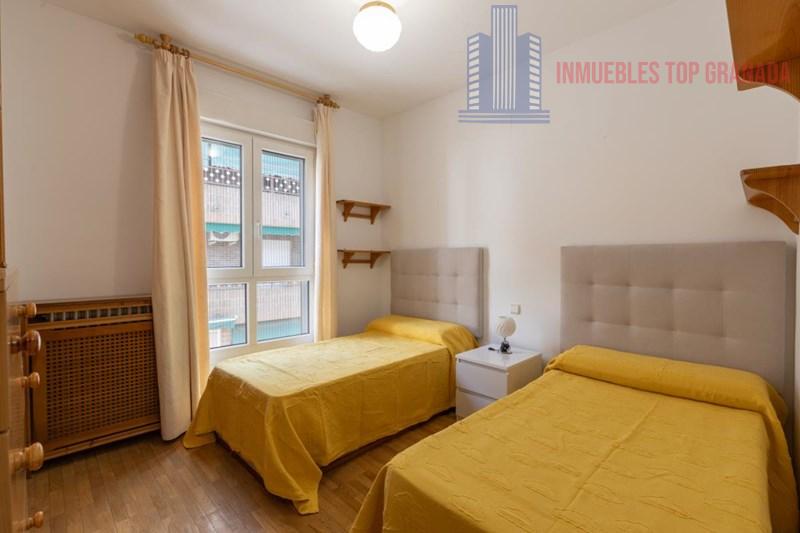 Venta de piso en Granada