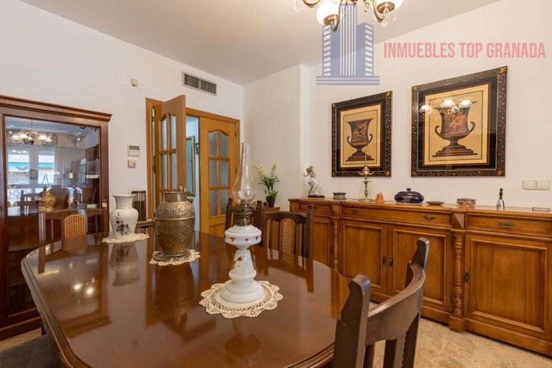 Venta de piso en Granada