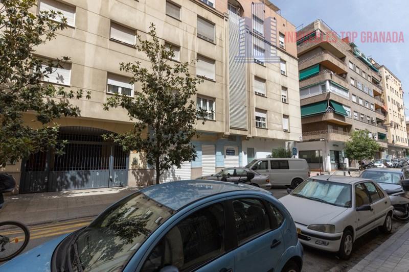 Venta de piso en Granada