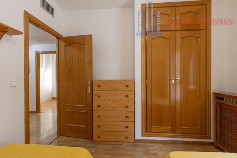 Venta de piso en Granada
