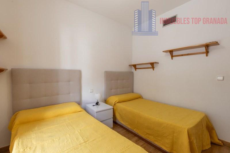 Venta de piso en Granada