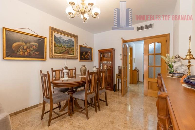 Venta de piso en Granada