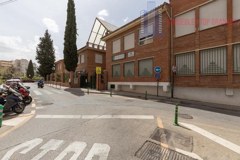 Venta de piso en Granada