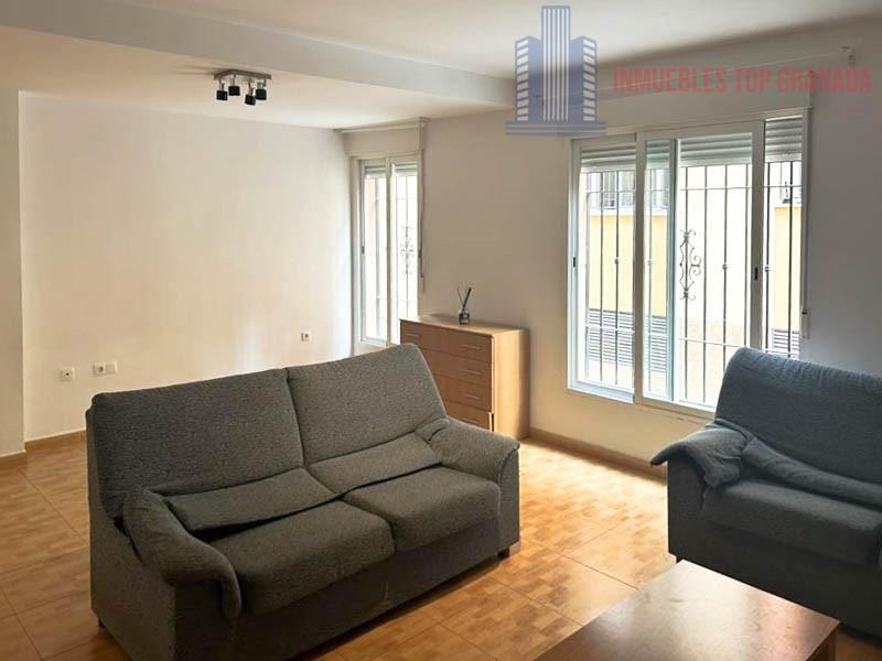 For sale of flat in Churriana de la Vega