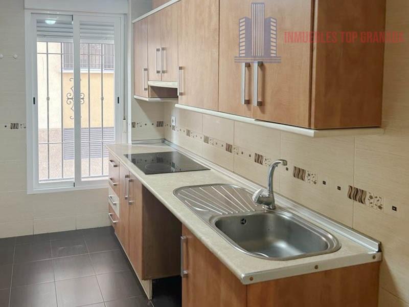 For sale of flat in Churriana de la Vega