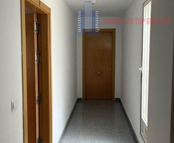 For sale of flat in Churriana de la Vega