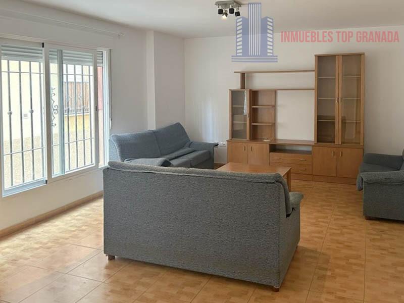 For sale of flat in Churriana de la Vega