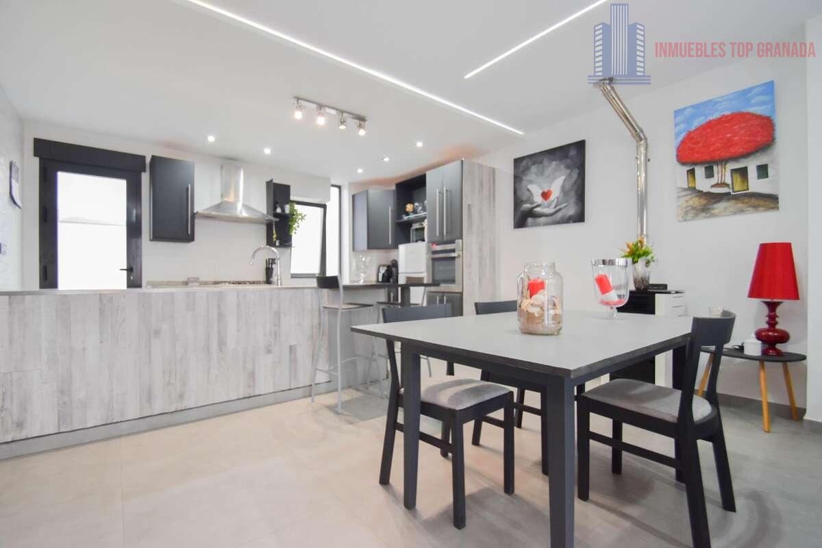 Venta de casa en Pulianas
