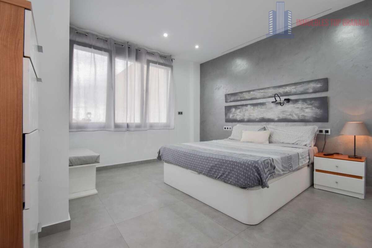 Venta de casa en Pulianas