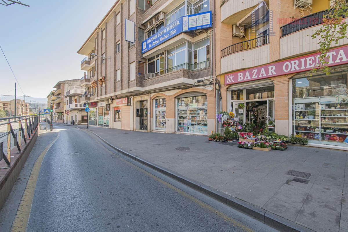 For sale of flat in Maracena