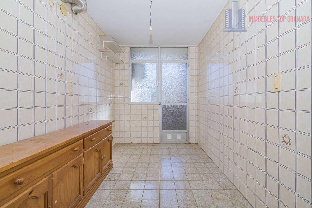 For sale of flat in Maracena