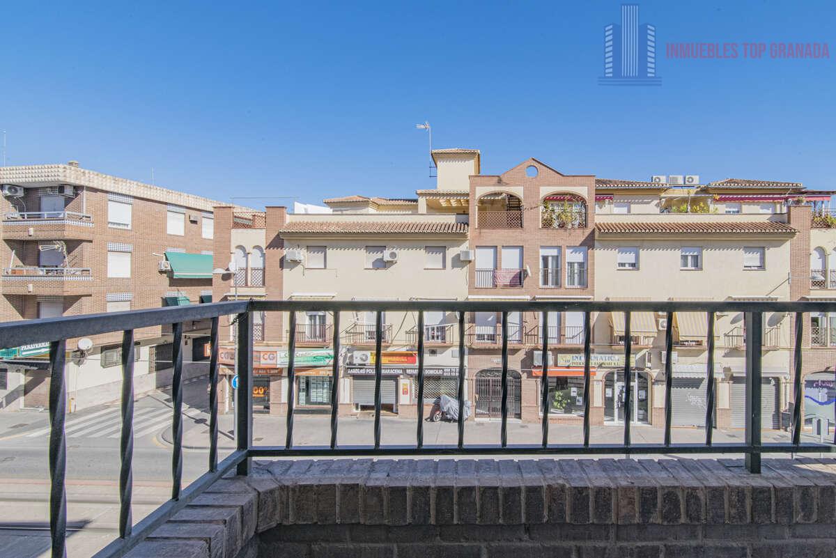 For sale of flat in Maracena