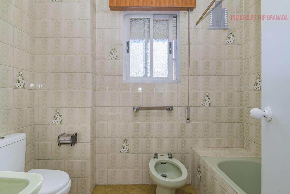 For sale of flat in Maracena
