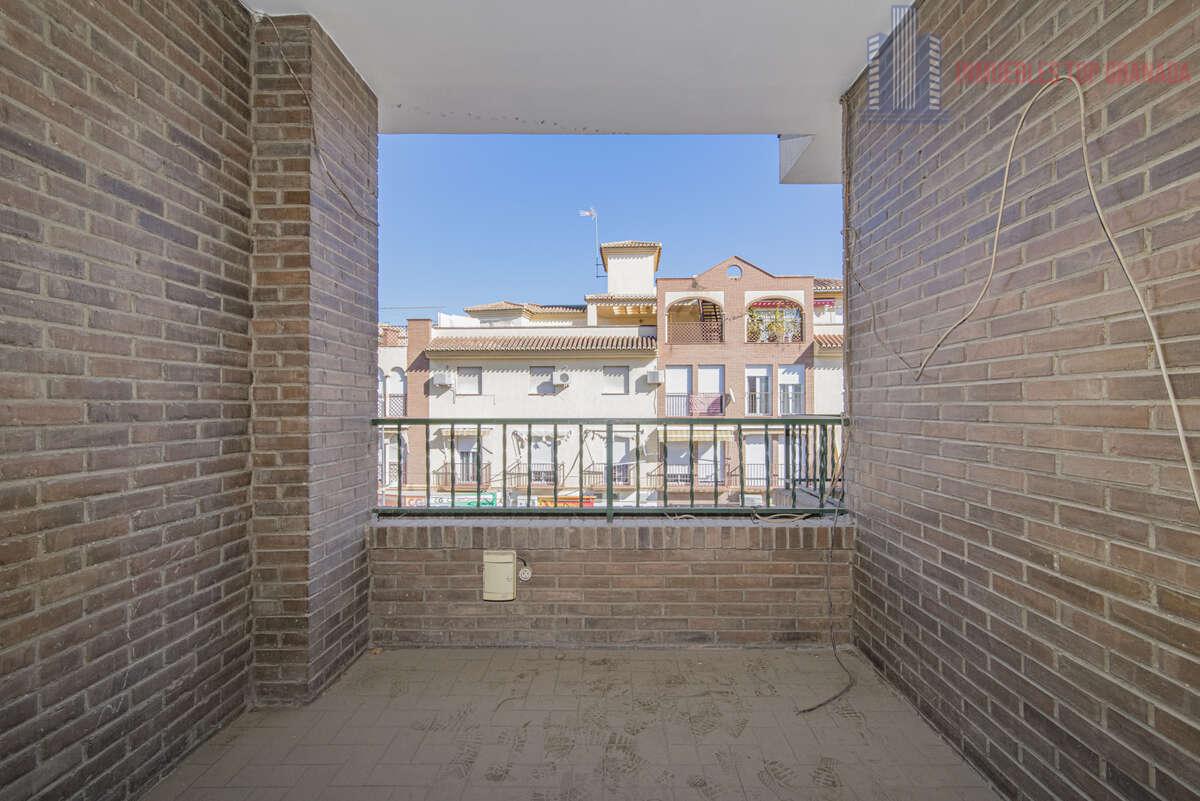 For sale of flat in Maracena