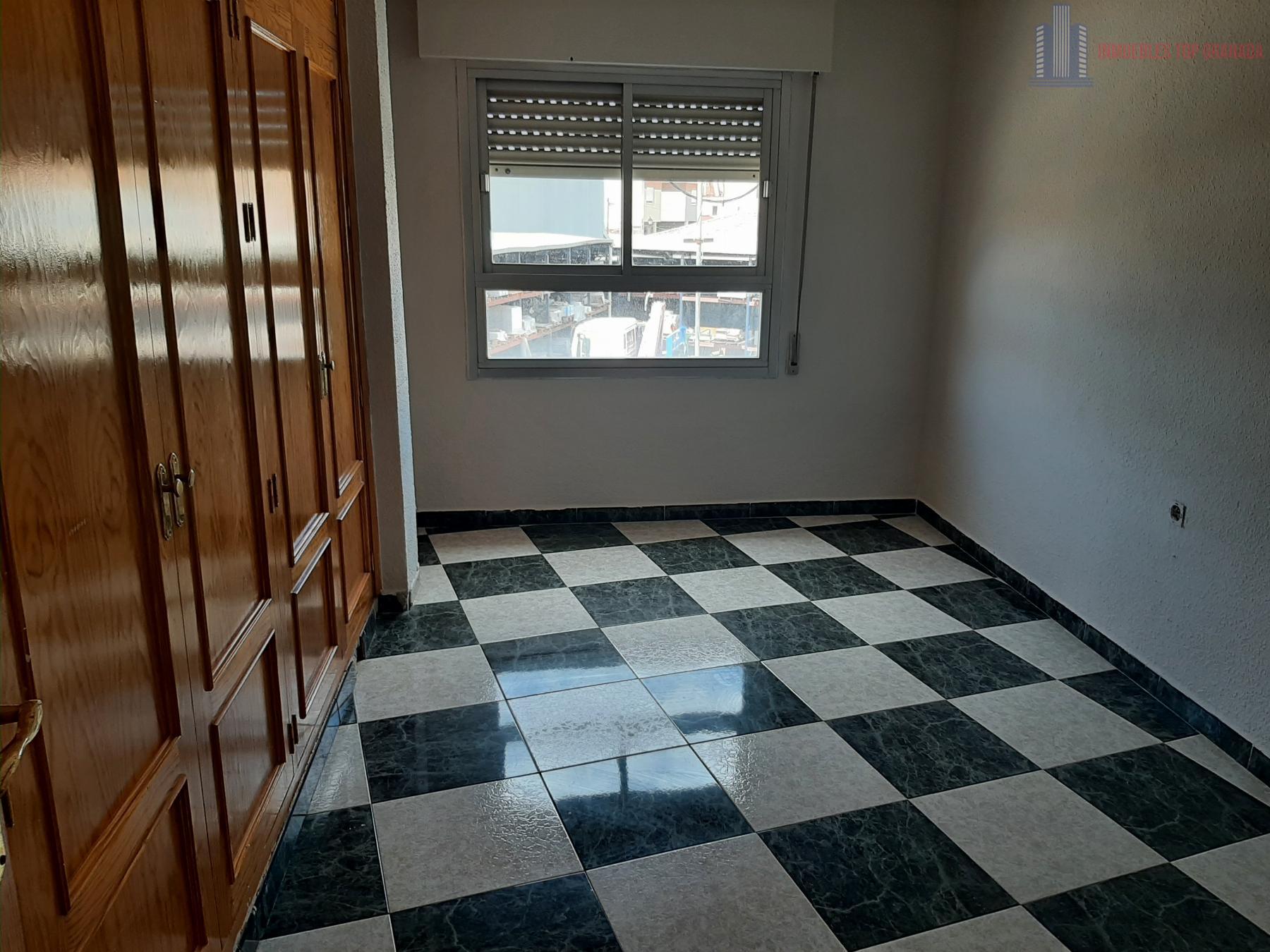 Venta de piso en Armilla