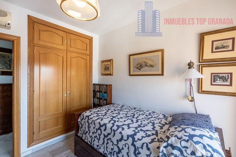 Venta de piso en Granada