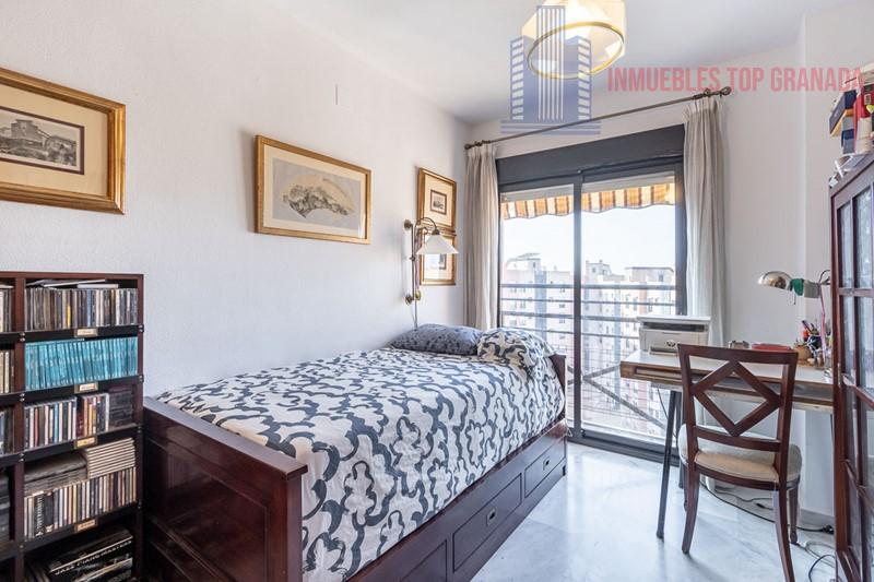 Venta de piso en Granada