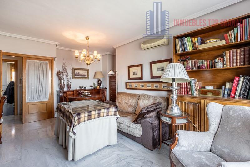 Venta de piso en Granada