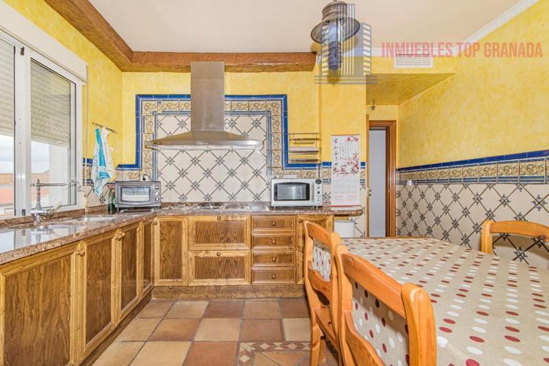 For sale of penthouse in Armilla