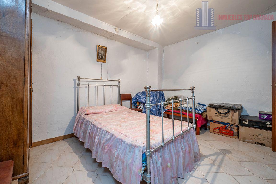 Venta de casa en Cacín