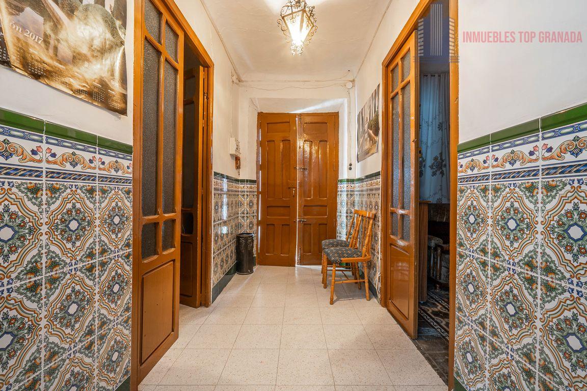 For sale of house in Cacín