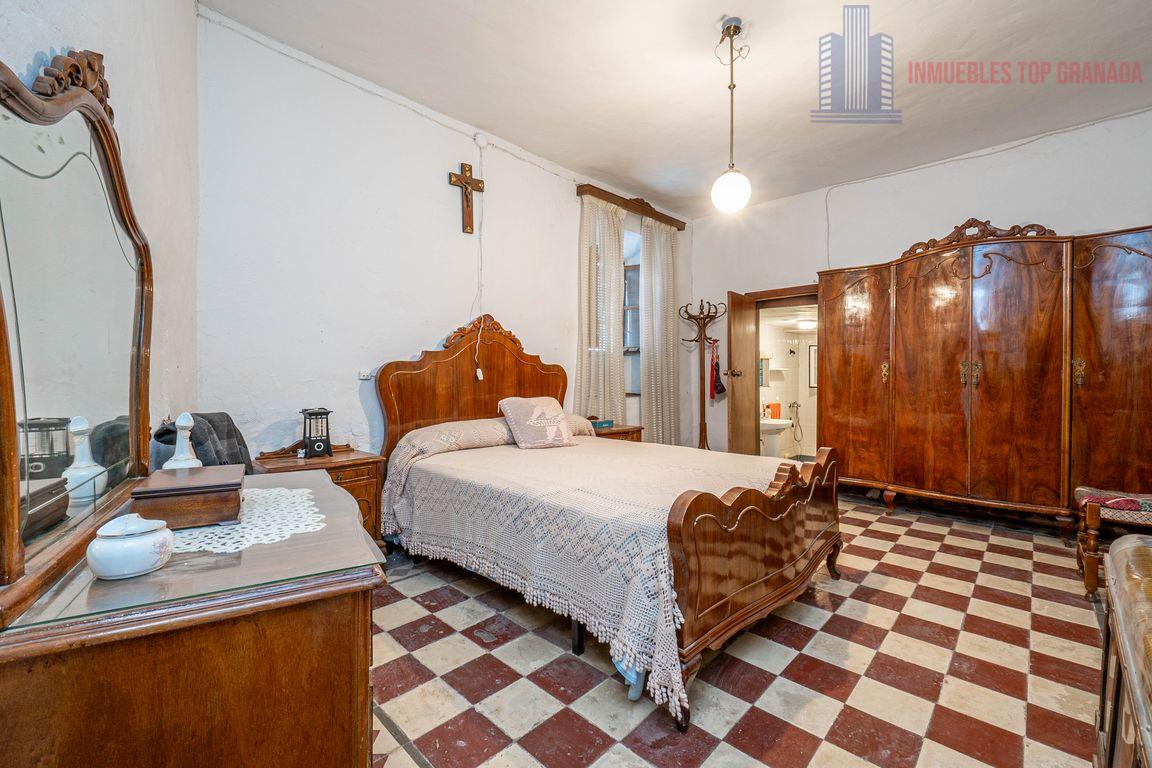 For sale of house in Cacín