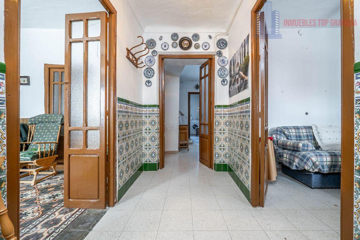 For sale of house in Cacín