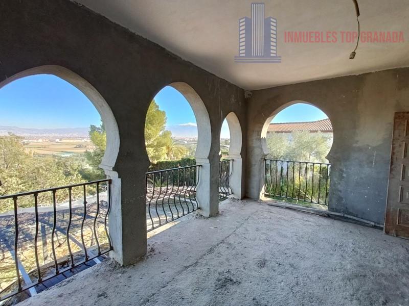 Venta de chalet en Las Gabias