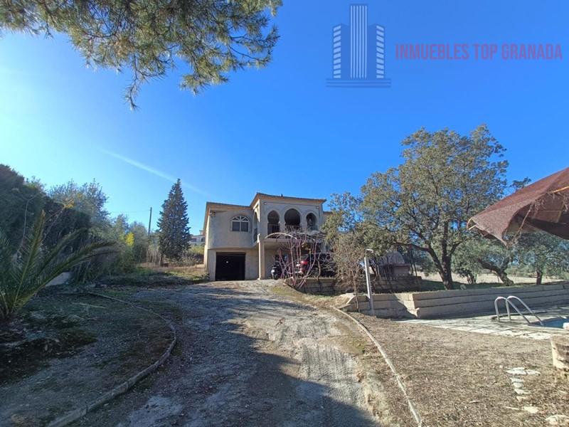 For sale of chalet in Las Gabias