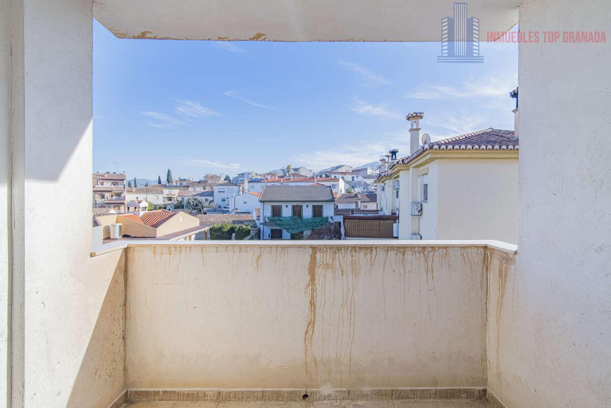 For sale of apartment in La Zubia
