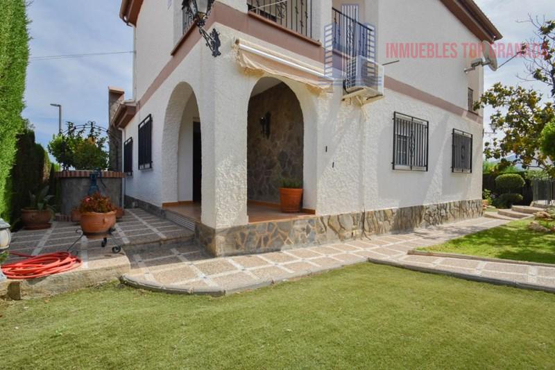 Chalet en venta en BUENA ZONA, Otura