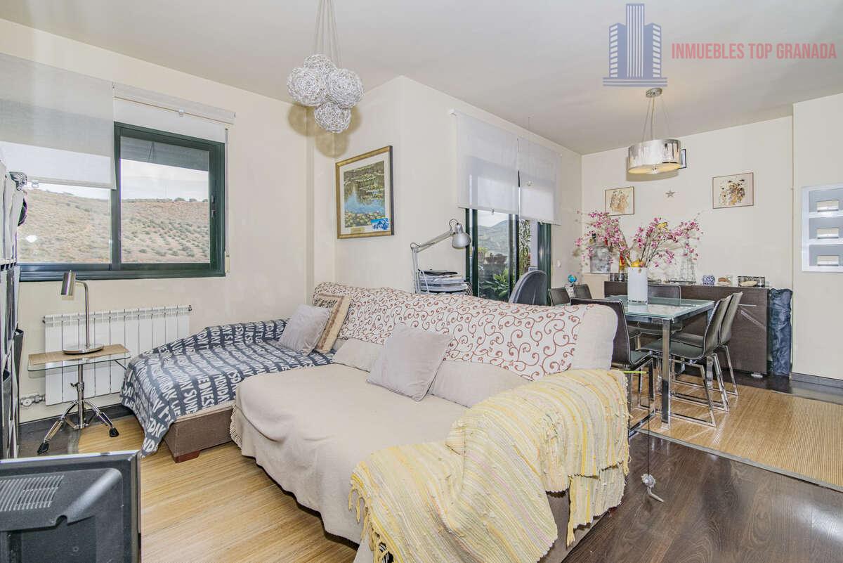 For sale of flat in Monachil