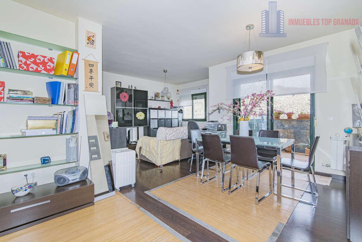 For sale of flat in Monachil