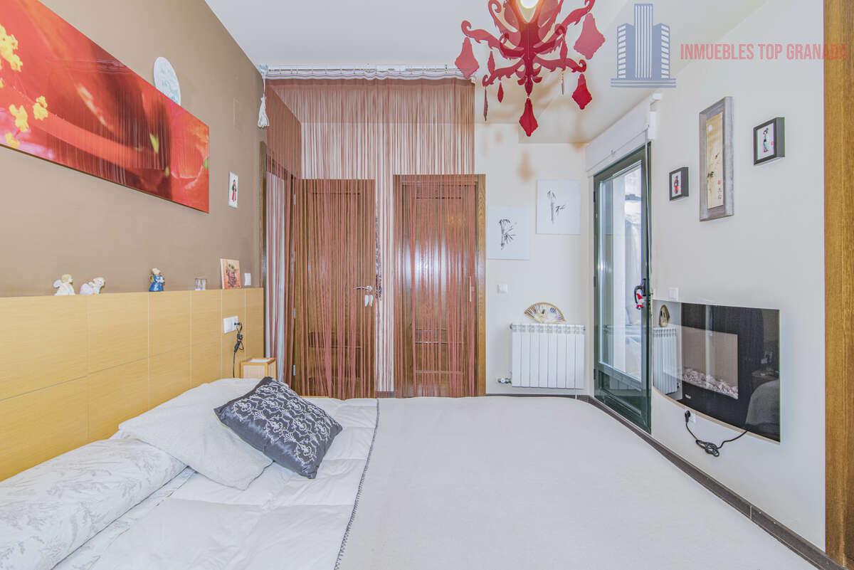 For sale of flat in Monachil