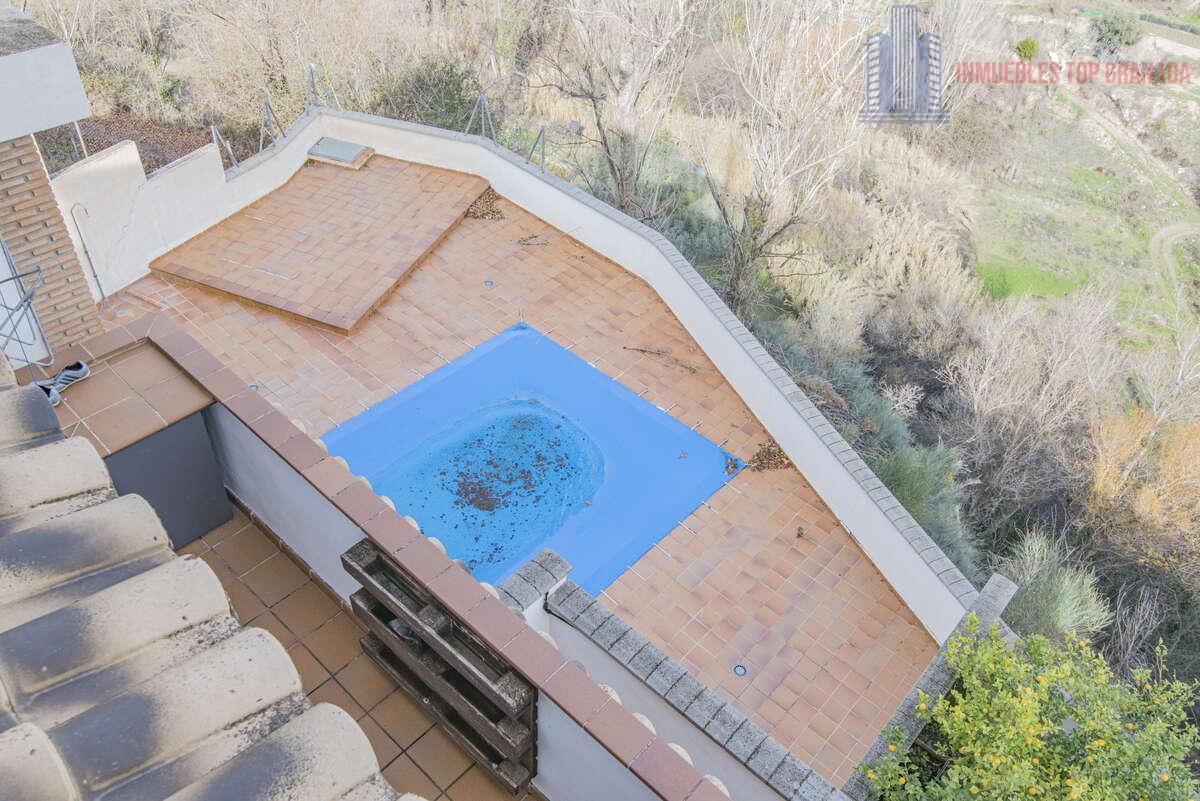 For sale of flat in Monachil