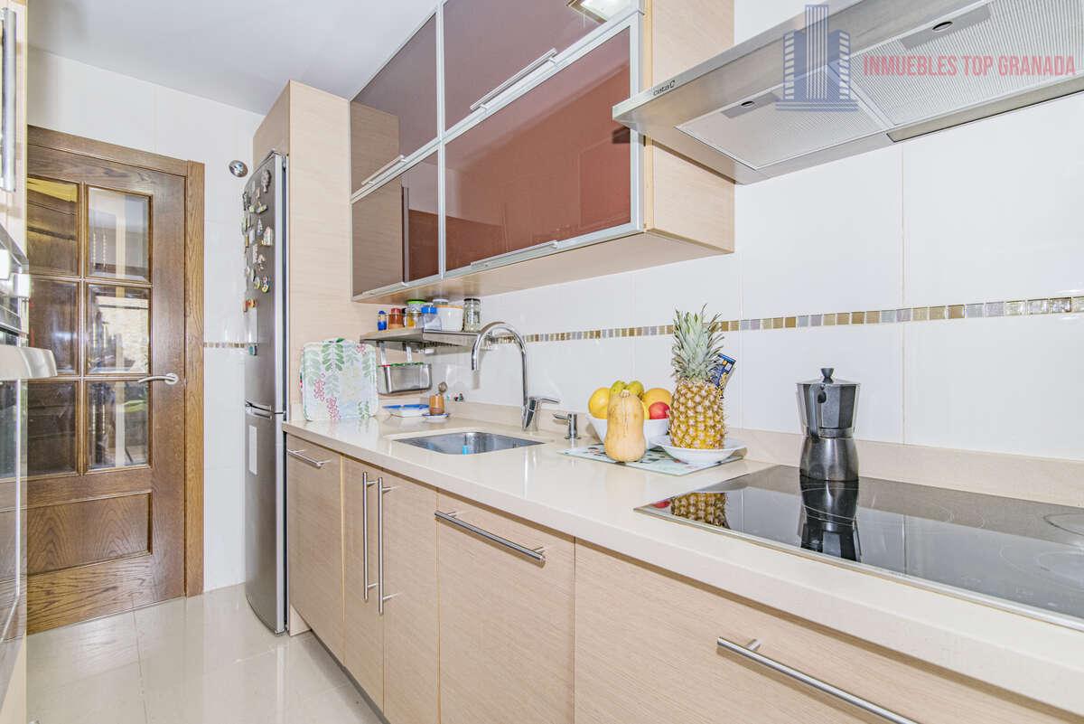 For sale of flat in Monachil