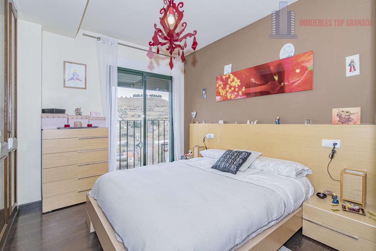 For sale of flat in Monachil