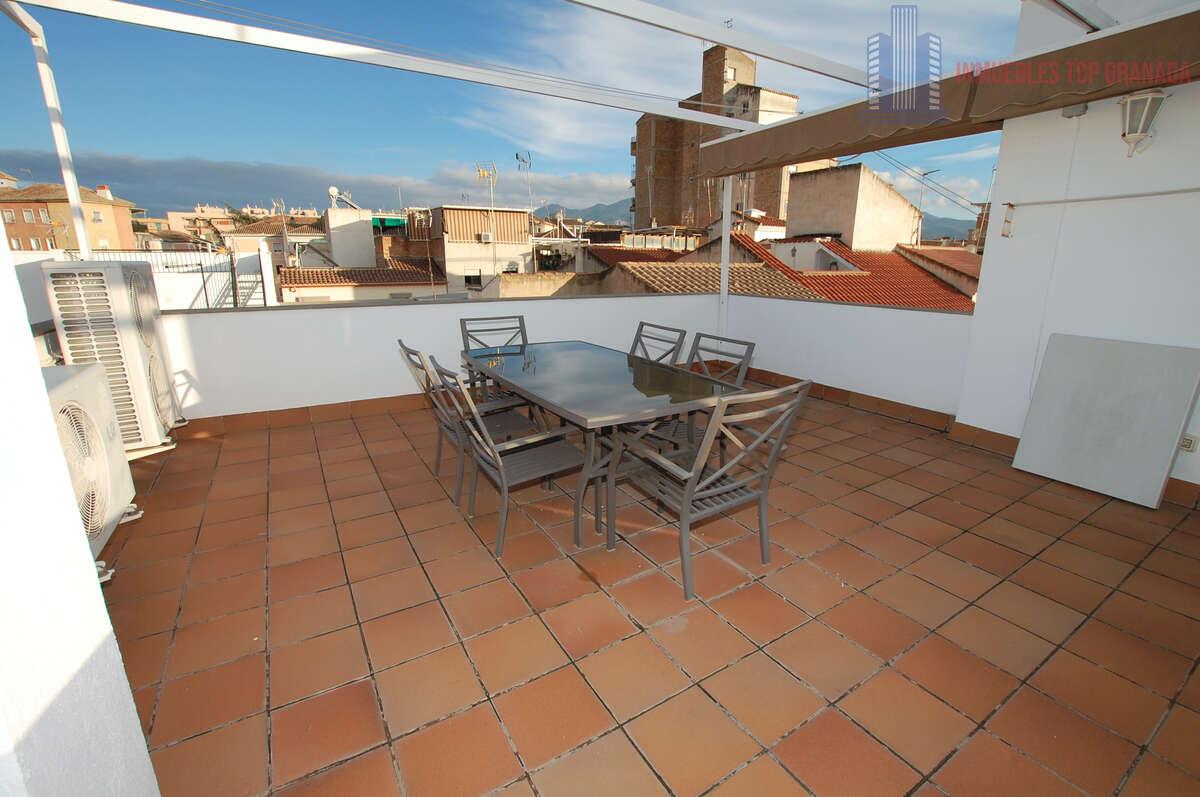 Venta de casa en Granada