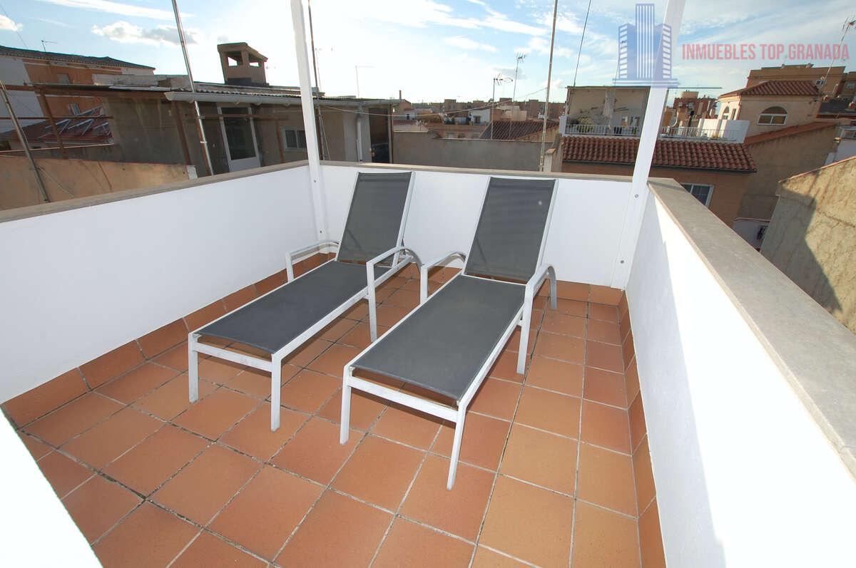 Venta de casa en Granada