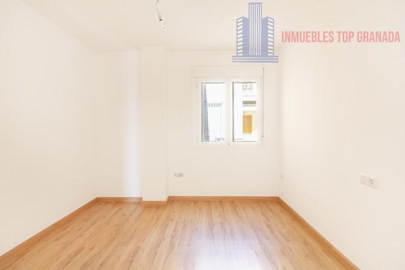 For sale of flat in Padul