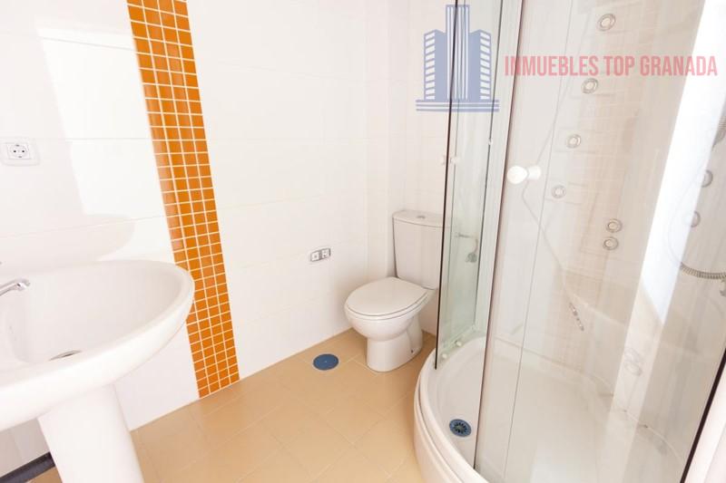 For sale of flat in Padul